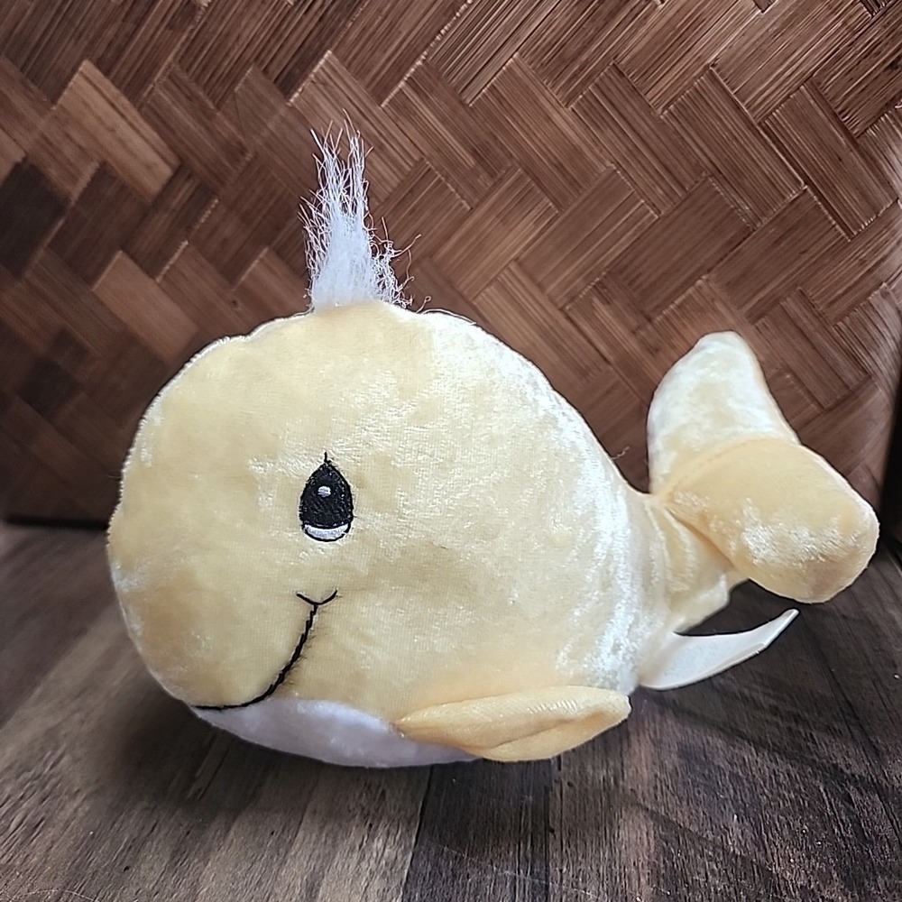 Precious Moments Tender Tails by Enesco Yellow Whale‎ 1998 Stuffed Animal Plush